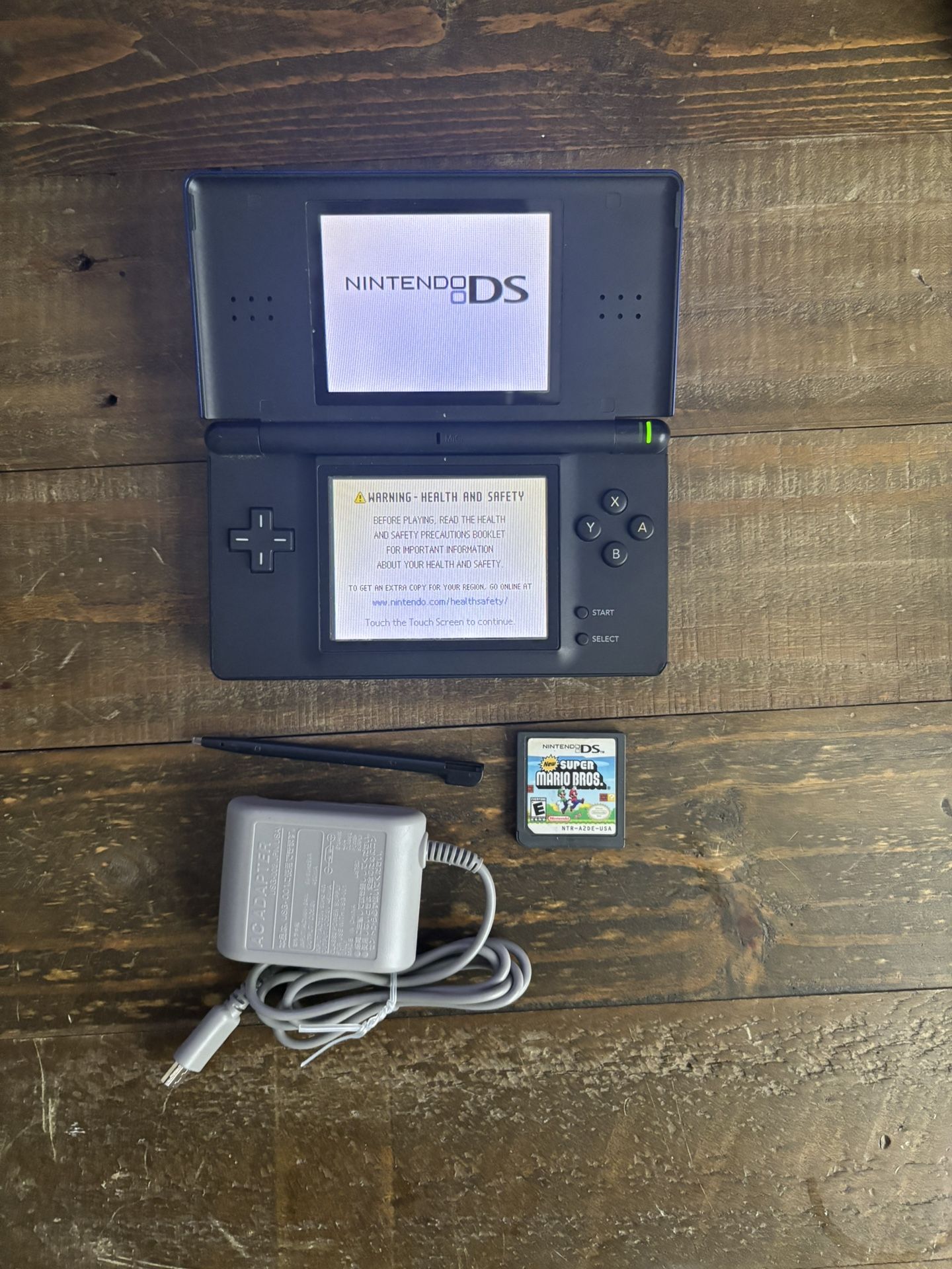 Nintendo DS Lite 
