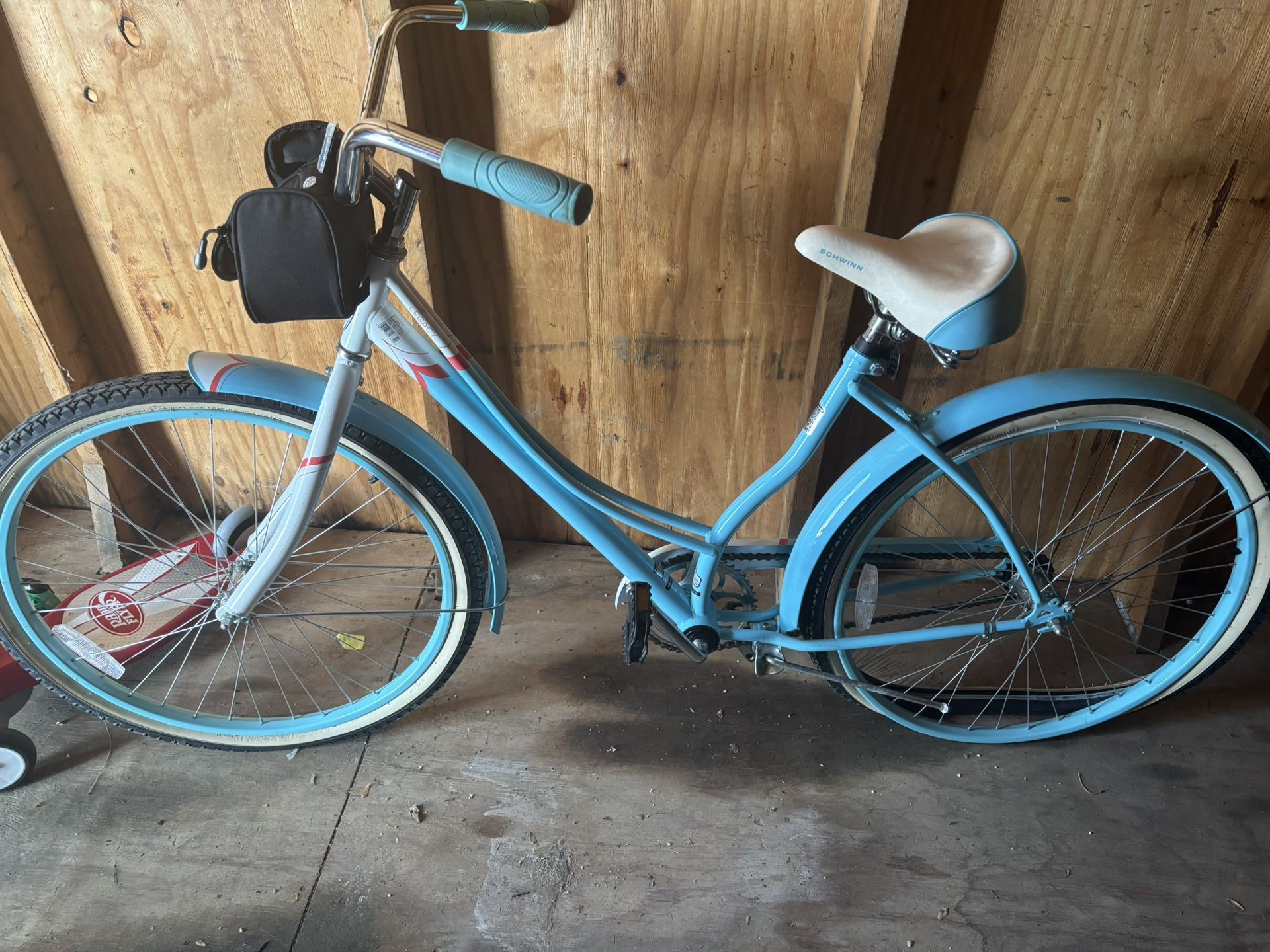 Schwinn Beach Cruiser