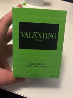Valentino born in Roma Donna