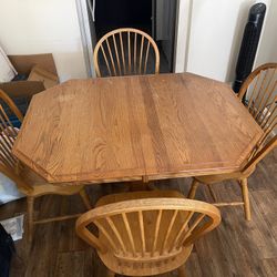 Oak Table And Chairs Moving Must Sell