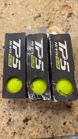 15 New or Mint Yellow Taylormade TP5/X Golf Balls