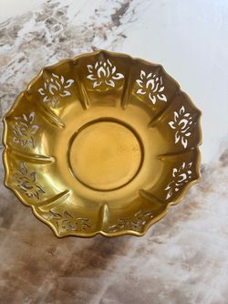 Beautiful gold color bowl