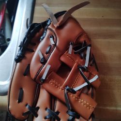 Baseball Glove 