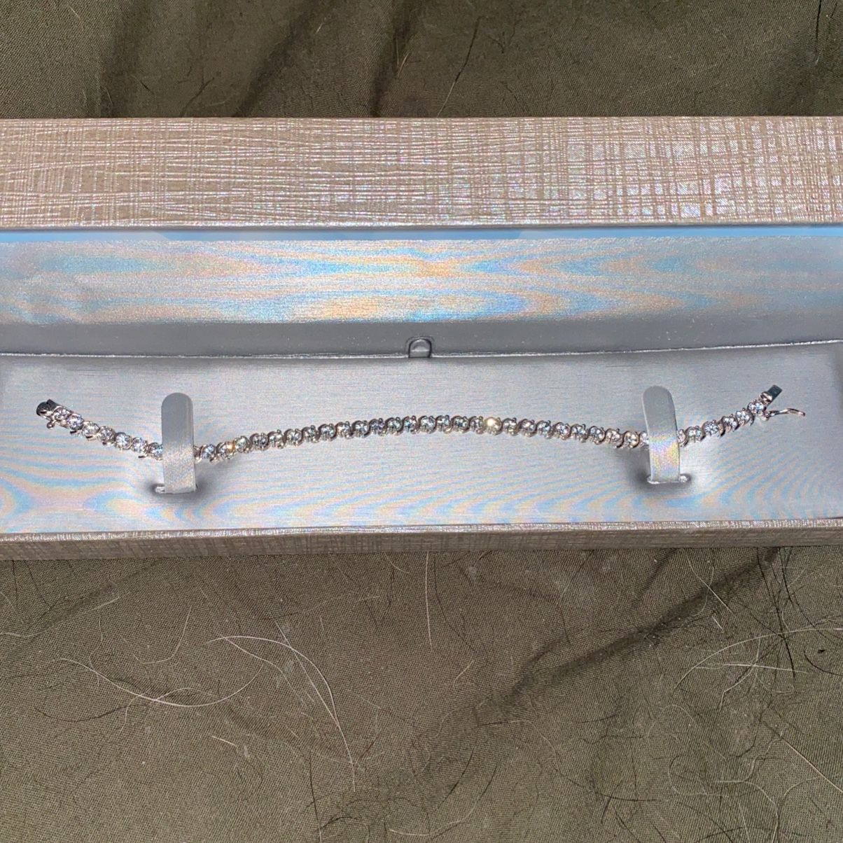 White Sapphire Tennis Bracelet, Never Worn