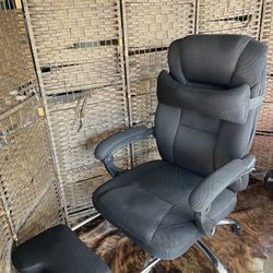 Game Chair Recliner Used Good Conditions 