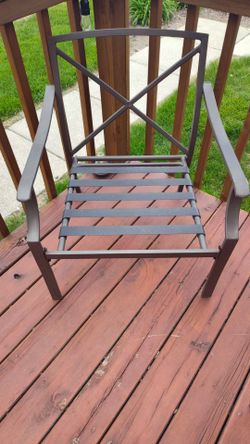 1 Outdoor metal deck chair