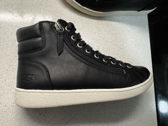UGG Leather High-Top Sneakers w/ Side Zippers – Excellent Condition – $60 -women’s 9