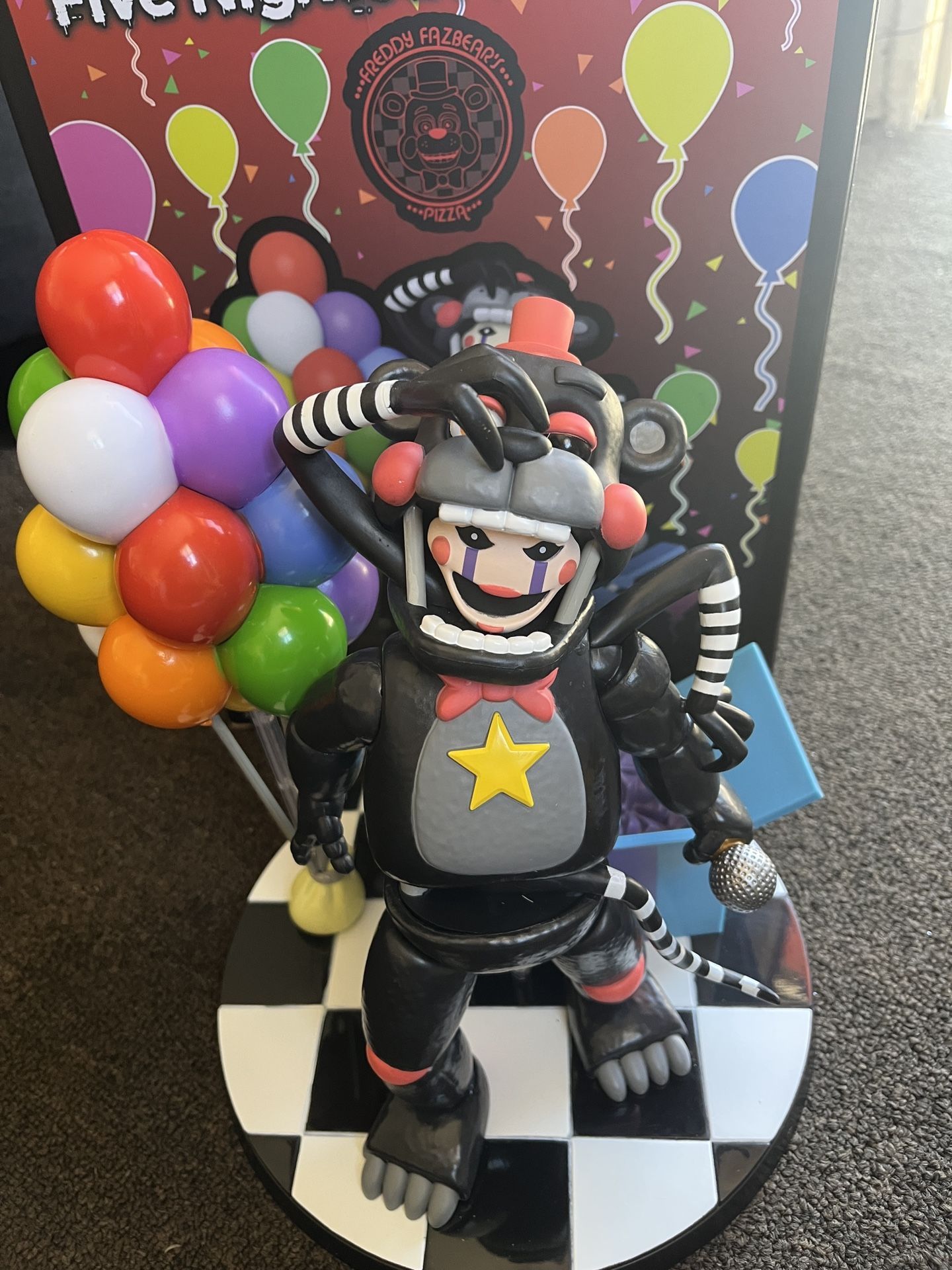 Five Nights at Freddy's - Lefty
