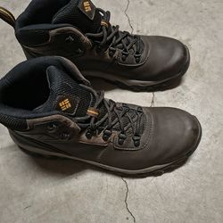 Hiking Boots - Like New - Worn Once