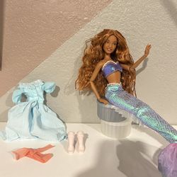The Little Mermaid (2023) Halle Bailey ‘Singing Ariel Doll’ (Disney Store)
