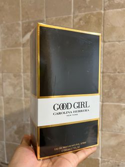 Carolina Herrera Good Girl Perfume