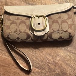 Vintage Authentic Coach Wristlet Bleecker Tattersall Lining Brown Jacquard White Leather