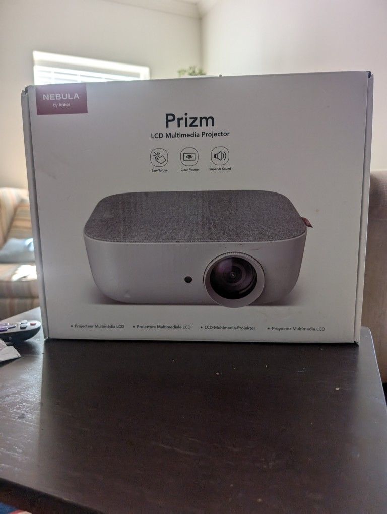 LCD Multimedia Projector 