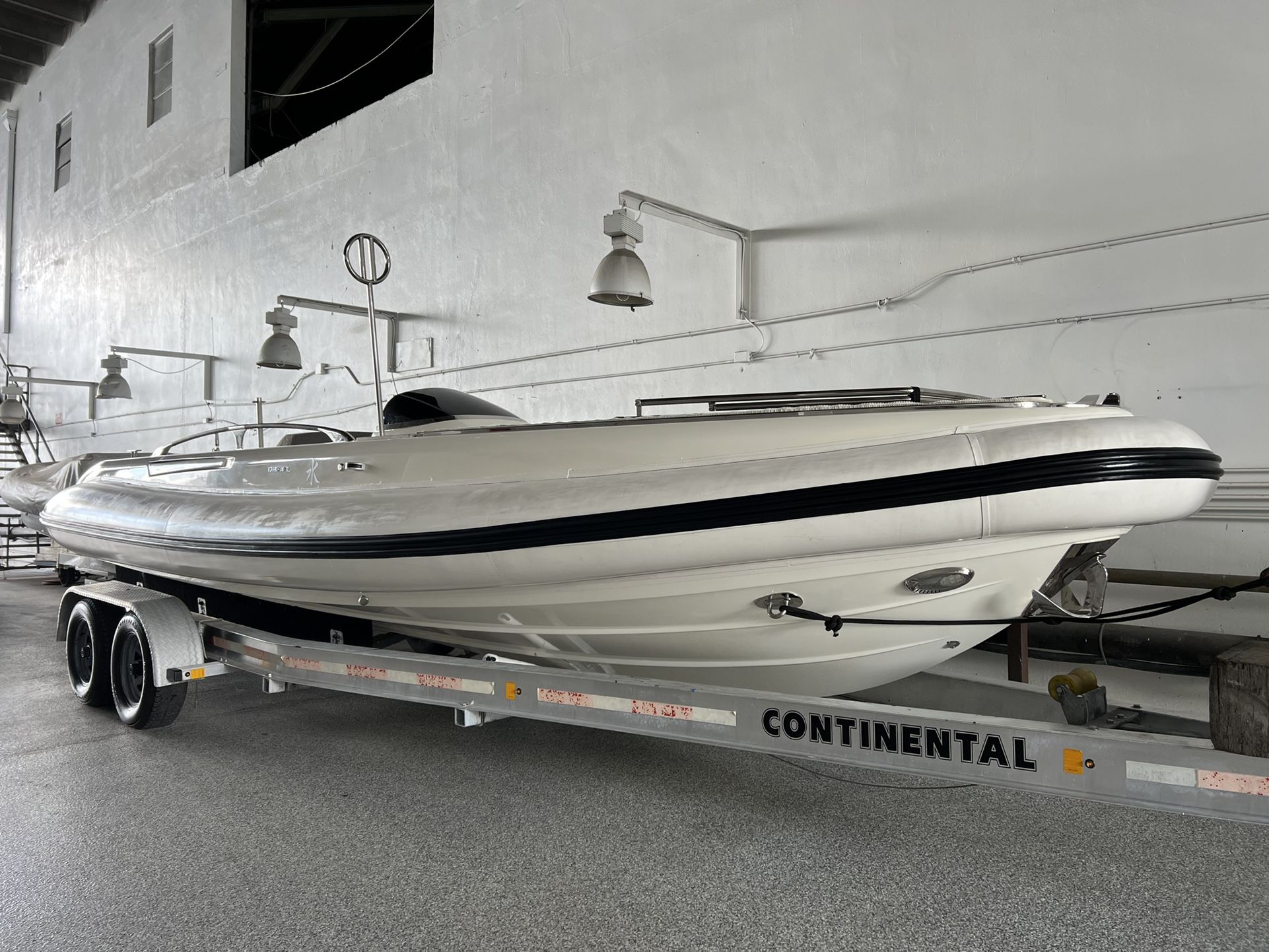 2009 Dariel DT7