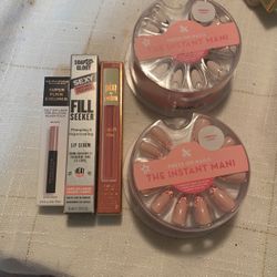 Cosmetic And Press On Nails 