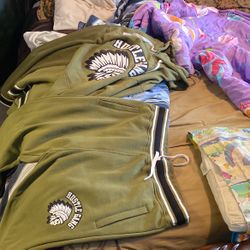 Hustle Gang Outfit 