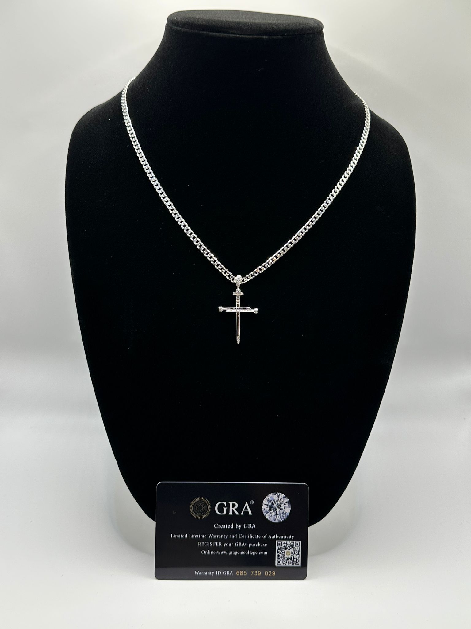 Cuban Chain With Cross Pendant With Moissanite Stones