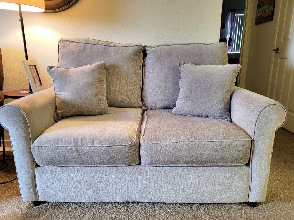 Light grey Couch 