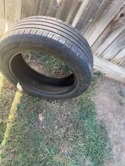 Single used tire 225/55/R18 NEXEN
