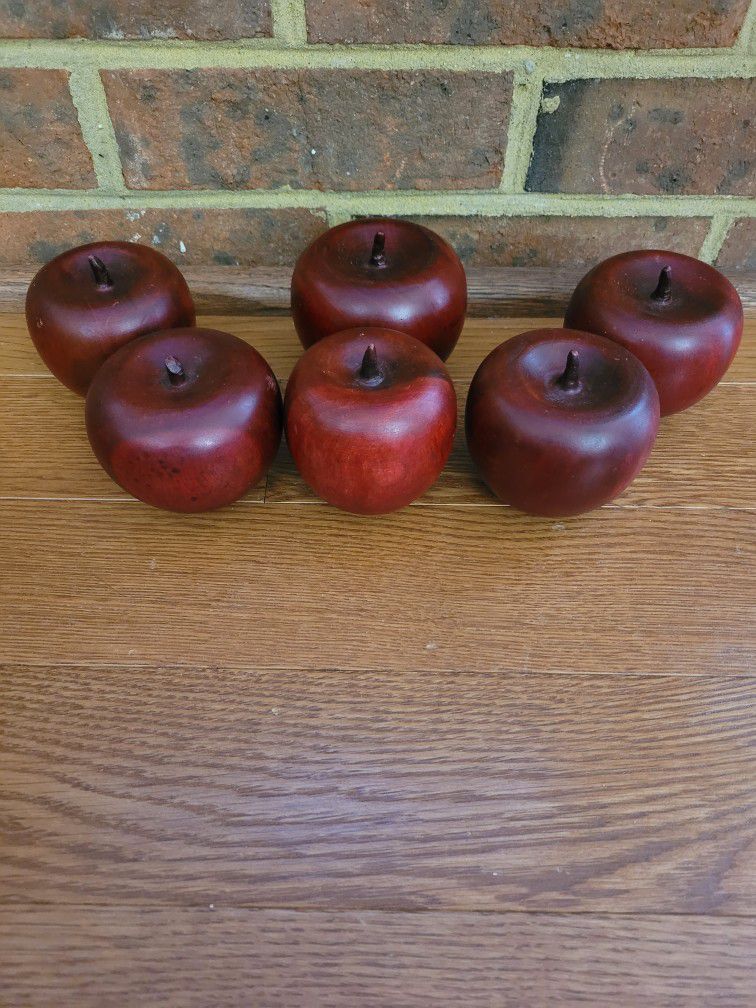 Vintage Hand Lathed Polished Hardwood Apple Set of Six