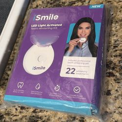 Blancamiento de dientes con luz LED