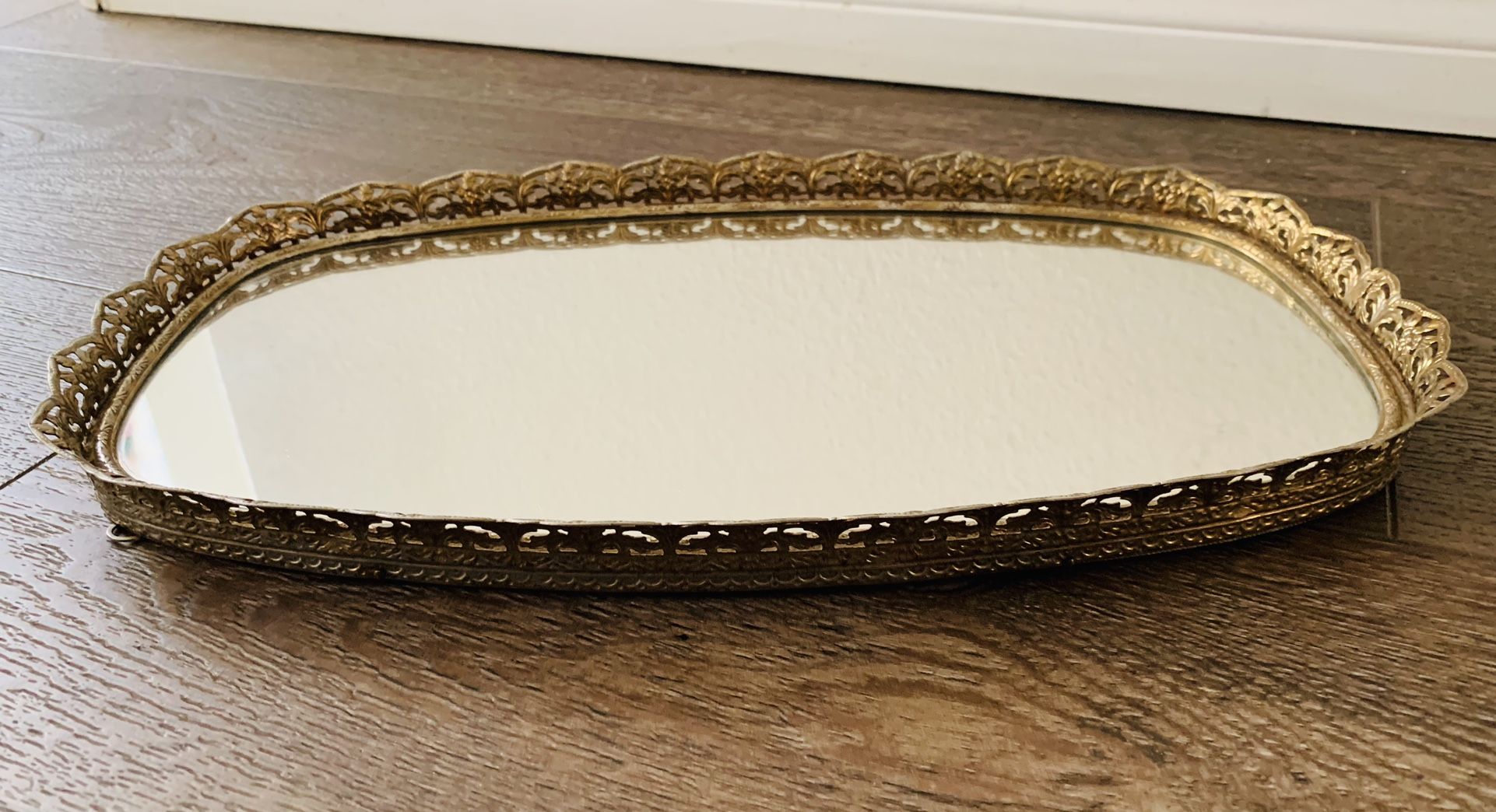 vintage mid century vanity oval mirrored tray 9/14”