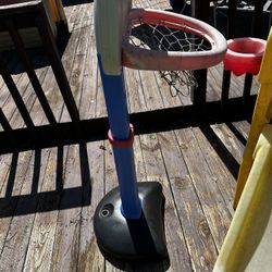 Used  Little Tikes Freestanding Adjustable Basketball  Hoop And backboard… 