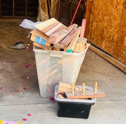 Mixed Wood Scraps and Offcuts Lot