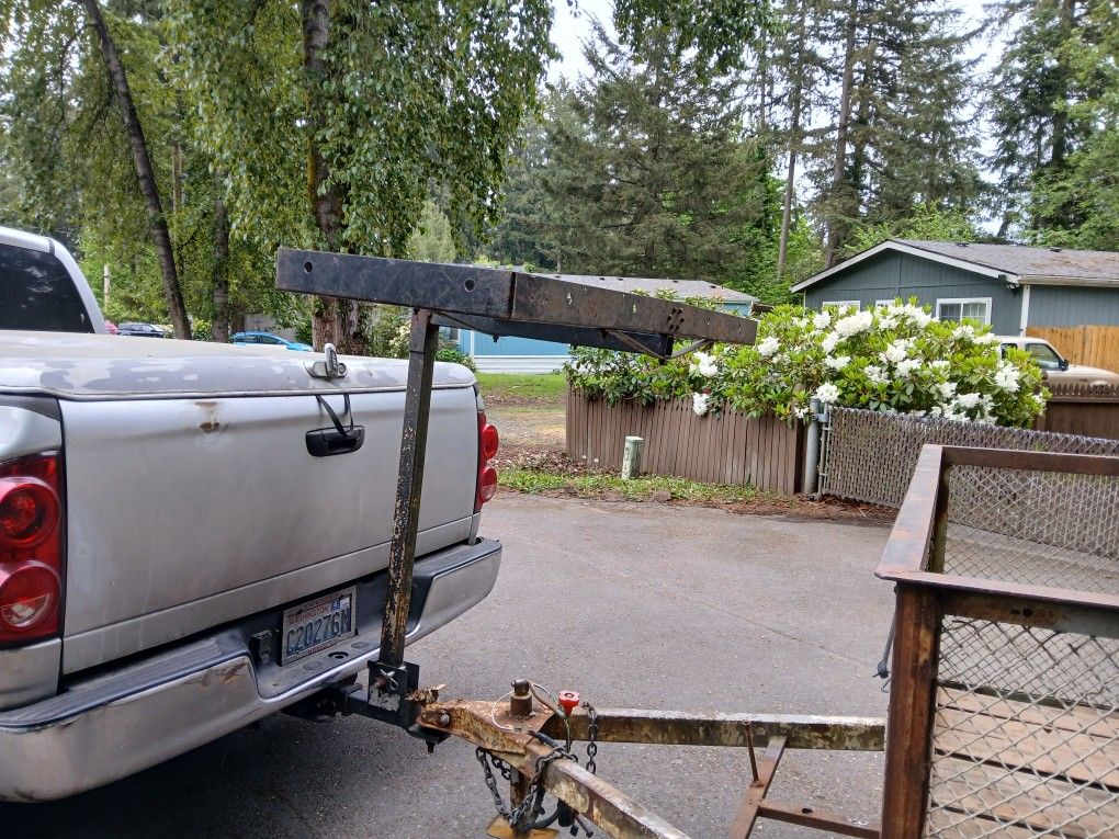 Hitch Cargo Carrier