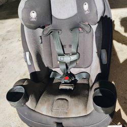Safety First Child / Infant Car Seat