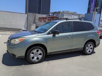 2015 Subaru Forester AWD no Issues
