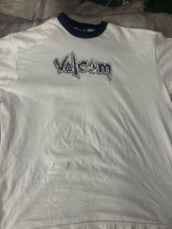 Vintage volcom tee