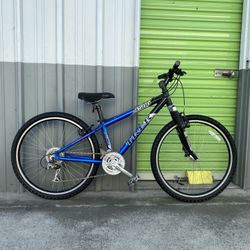 TREK BIKE FOR BOYS 