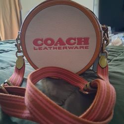 Coach KIA Circle Bag Crossbody