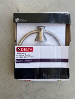 New in Box Delta Lahara Towel Ring – Champagne Bronze