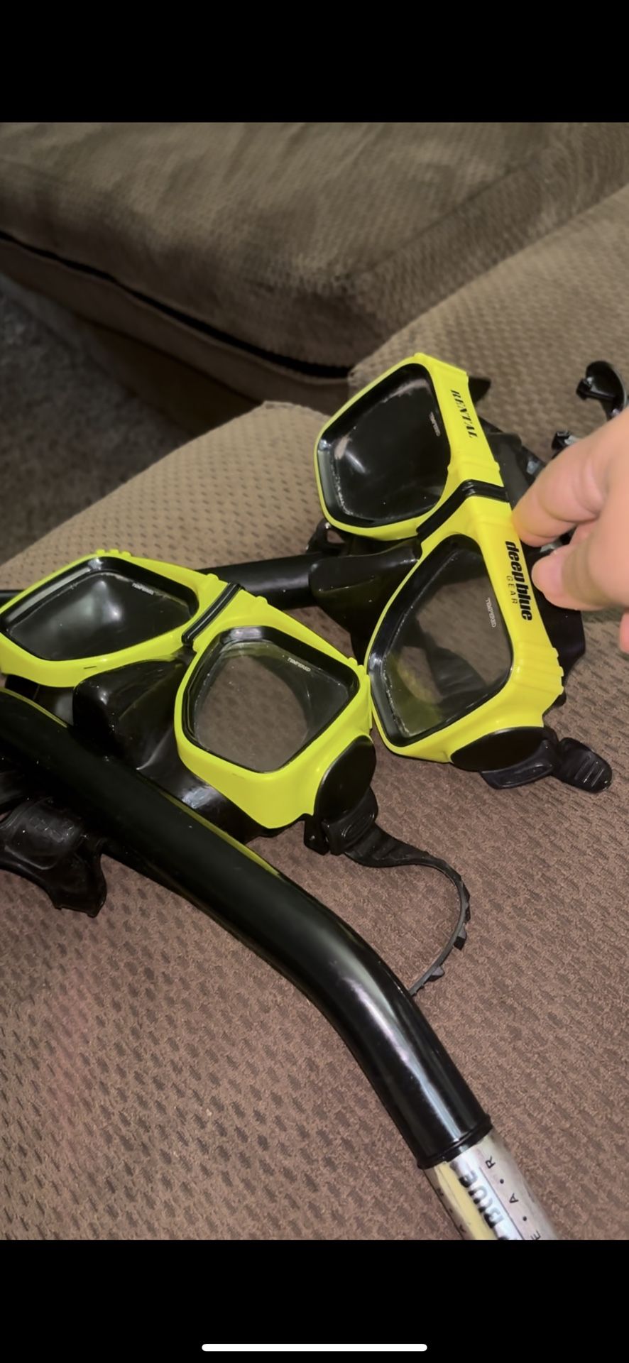 2pc Tempered deepblue Dual Lens Universal Fit Adult Dive Mask with an Easy Swivel Buckle System made in USA