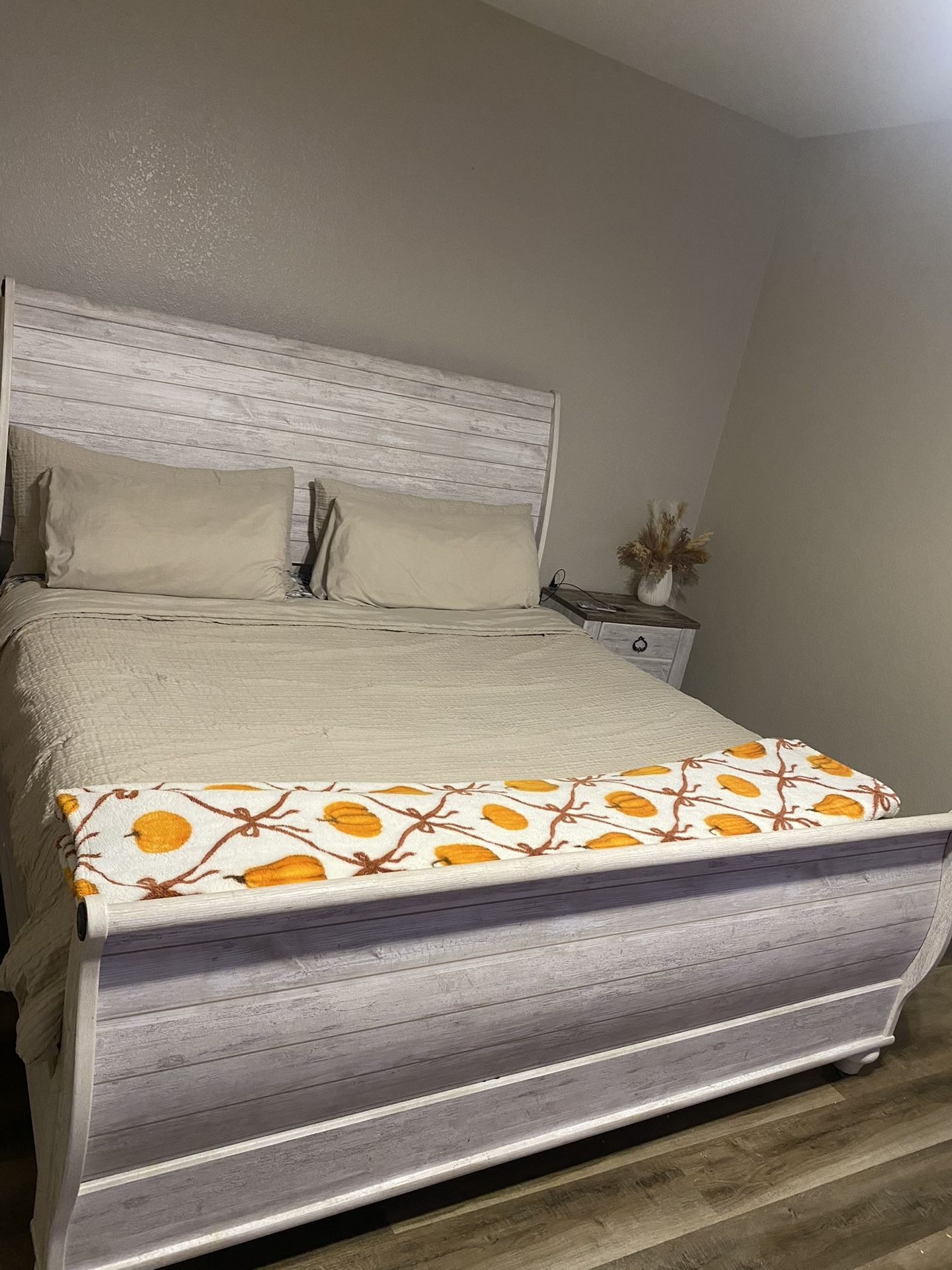 Bedroom Set