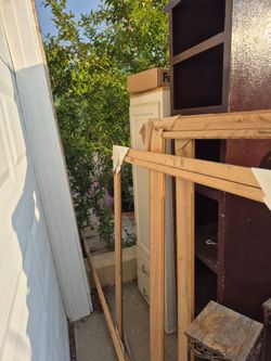 Curb alert..free items for pick up