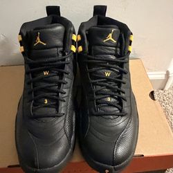 Jordan Black taxi 12 Size 12