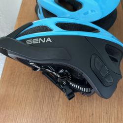 2 Sena R1 Smart Communications Helmet Ice Blue 