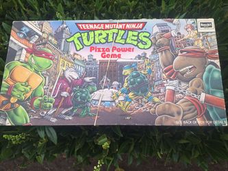 1986 Teenage Mutant Ninja Turtles board game. Has all pieces