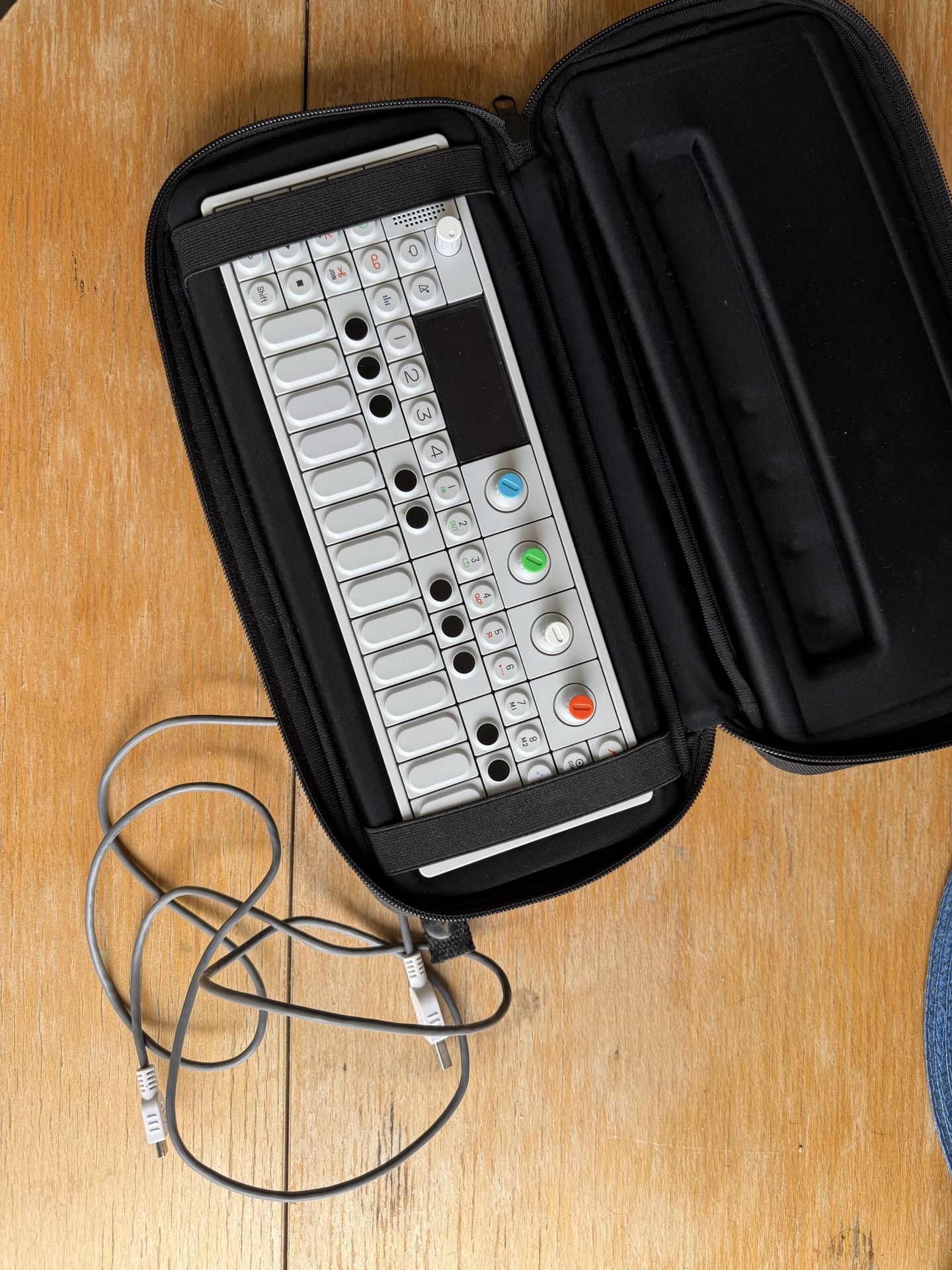 Teenage Engineering OP-1 (broken!)