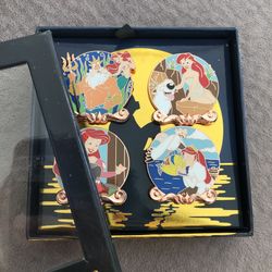 Disney The little Mermaid Pin Set