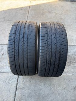 2 tires 235/35/20 Michelin