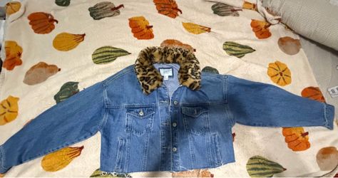 Forever 21 Denim Jacket with Leopard Faux Fur Collar