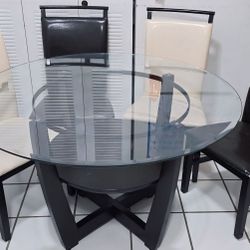 Coffee Table 4 Chairs 