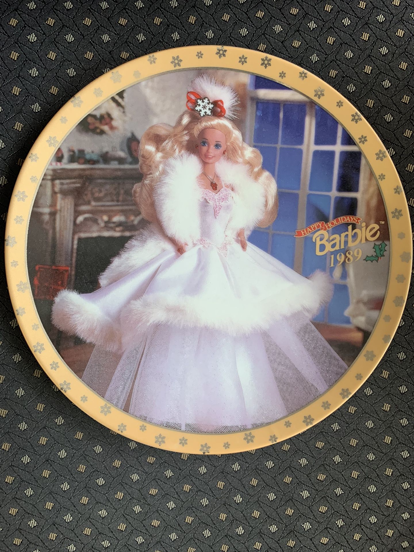 Barbie collectible plates (3)
