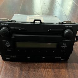 Toyota Corolla 2009 AM/FM MP3 WMA Radio CD Player