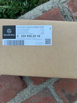 Brand New OEM Mercedes-Benz Fuel Level Sensor – Part #205-905-29-10