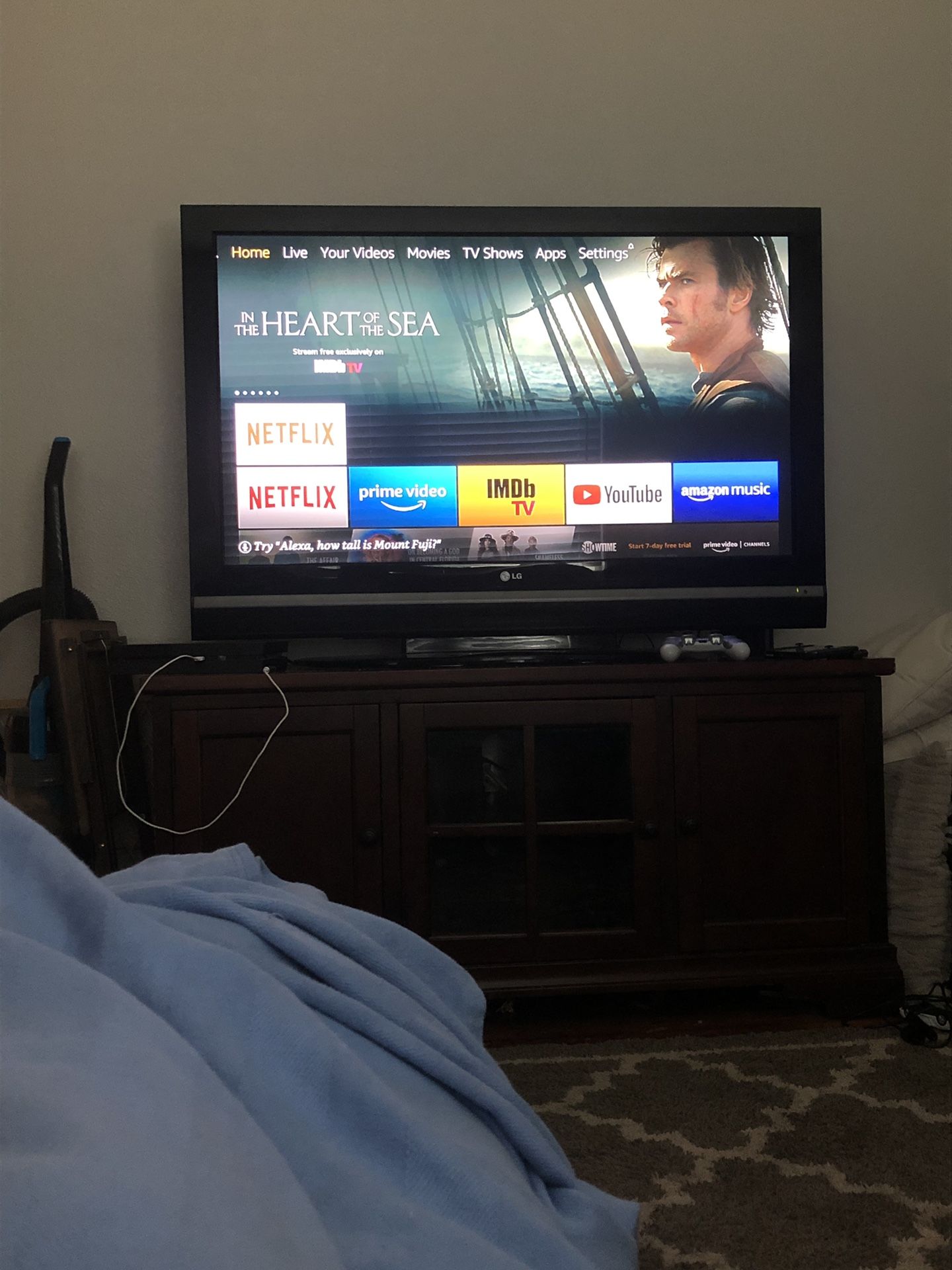 50 inch LG TV